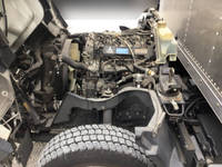 三菱ふそうキャンターアルミバン小型（2t・3t）[写真17]