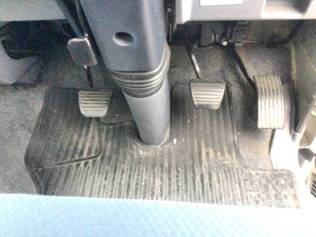 三菱ふそうキャンターアルミバン小型（2t・3t）[写真22]