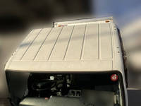 三菱ふそうキャンターガッツアルミバン小型（2t・3t）[写真07]