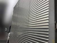 三菱ふそうキャンターガッツアルミバン小型（2t・3t）[写真10]