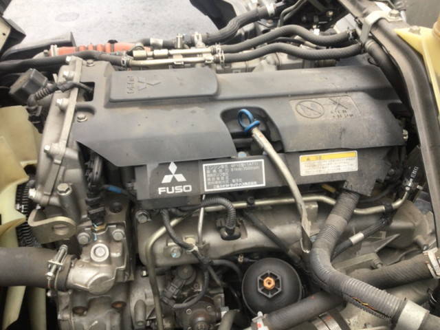 三菱ふそうキャンターガッツアルミバン小型（2t・3t）[写真19]