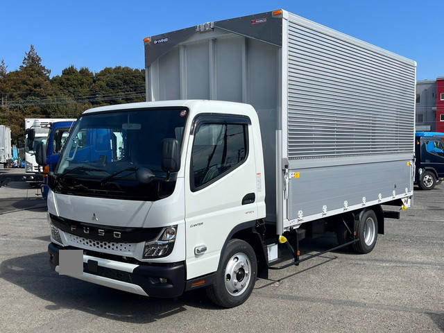 三菱ふそうキャンターアルミウイング小型（2t・3t）2RG-FEB50 [写真01]
