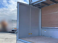 三菱ふそうキャンターアルミウイング小型（2t・3t）[写真13]