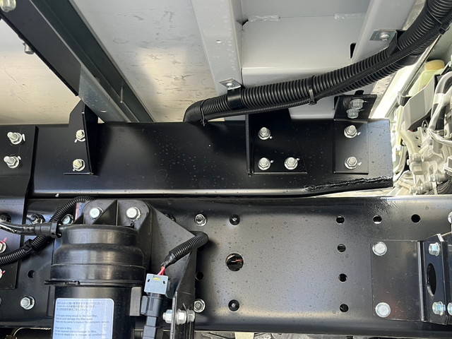 三菱ふそうキャンターアルミウイング小型（2t・3t）[写真16]