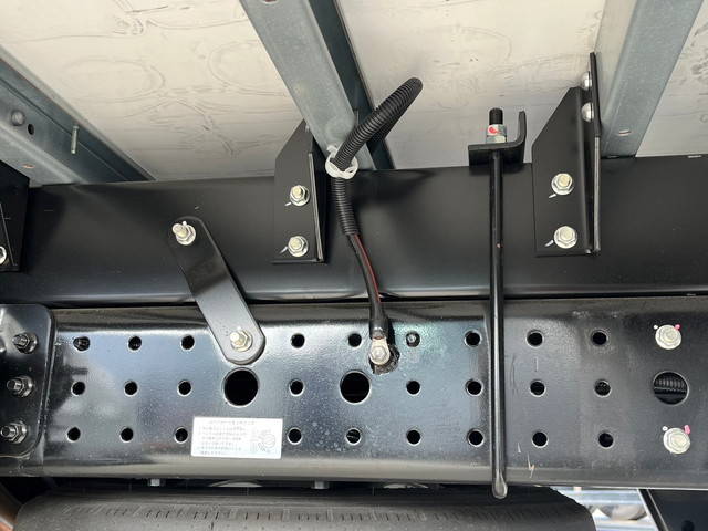 三菱ふそうキャンターアルミウイング小型（2t・3t）[写真19]