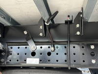 三菱ふそうキャンターアルミウイング小型（2t・3t）[写真19]