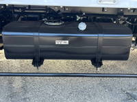 三菱ふそうキャンターアルミウイング小型（2t・3t）[写真23]