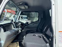 三菱ふそうキャンターアルミウイング小型（2t・3t）[写真29]