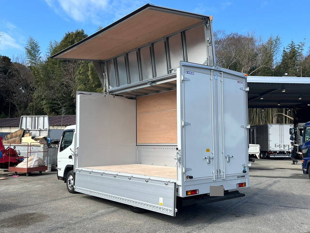 三菱ふそうキャンターアルミウイング小型（2t・3t）[写真04]