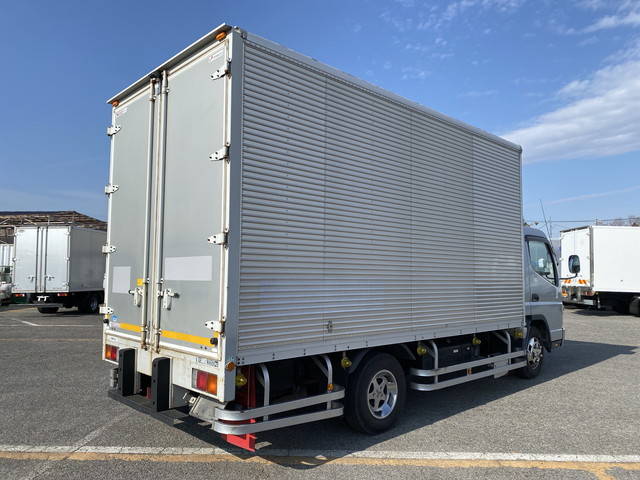 三菱ふそうキャンターアルミバン小型（2t・3t）[写真02]