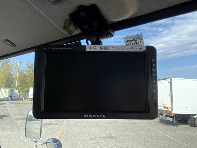 三菱ふそうキャンターアルミバン小型（2t・3t）[写真33]