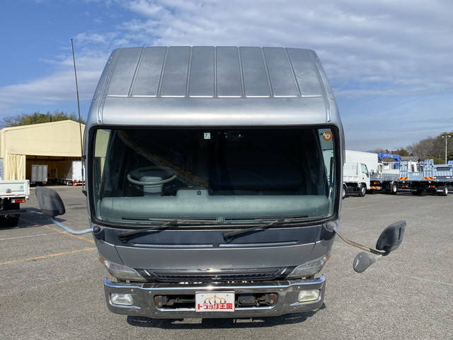 三菱ふそうキャンターアルミバン小型（2t・3t）[写真09]