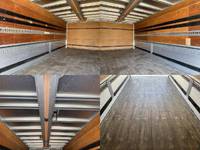 いすゞフォワードアルミウイング増トン（6t・8t）[写真10]