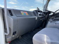 いすゞフォワードアルミウイング増トン（6t・8t）[写真26]