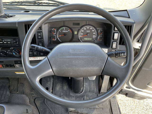 いすゞフォワードアルミウイング増トン（6t・8t）[写真29]