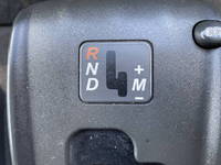 いすゞフォワードアルミウイング増トン（6t・8t）[写真31]