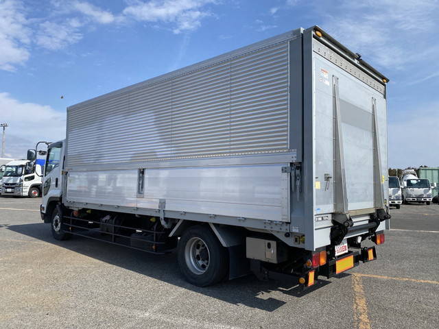 いすゞフォワードアルミウイング増トン（6t・8t）[写真04]