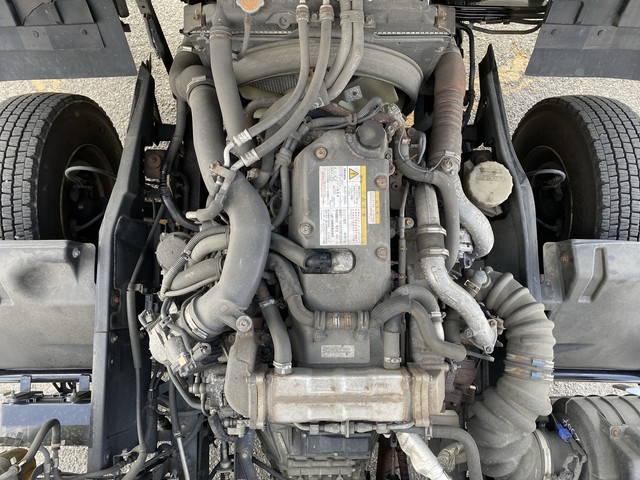 いすゞフォワードアルミウイング中型（4t）[写真25]