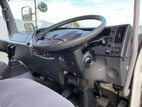 いすゞフォワードアルミウイング中型（4t）[写真34]