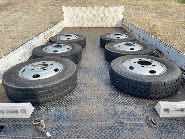 いすゞエルフセーフティローダー小型（2t・3t）[写真13]