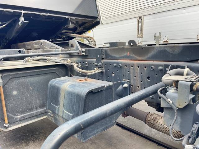 いすゞエルフセーフティローダー小型（2t・3t）[写真25]