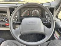 いすゞエルフセーフティローダー小型（2t・3t）[写真36]