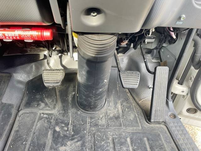 いすゞエルフセーフティローダー小型（2t・3t）[写真39]