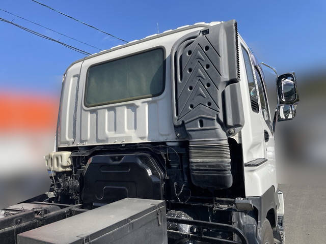 いすゞギガダンプ大型（10t）[写真12]