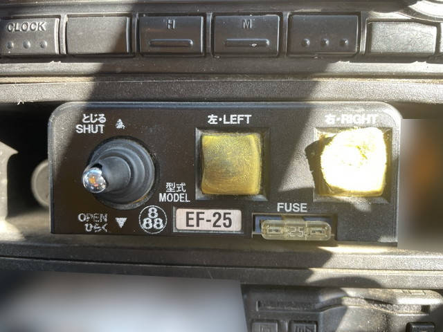 いすゞギガダンプ大型（10t）[写真31]