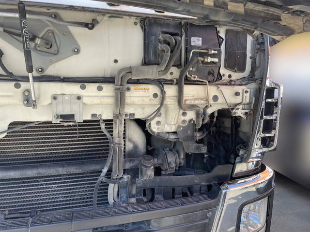 いすゞギガダンプ大型（10t）[写真08]