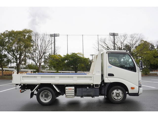日野デュトロダンプ小型（2t・3t）[写真05]