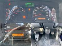 いすゞフォワードミキサー車（コンクリートミキサー）中型（4t）[写真32]