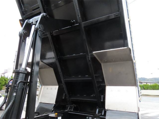 三菱ふそうファイターダンプ増トン（6t・8t）[写真35]