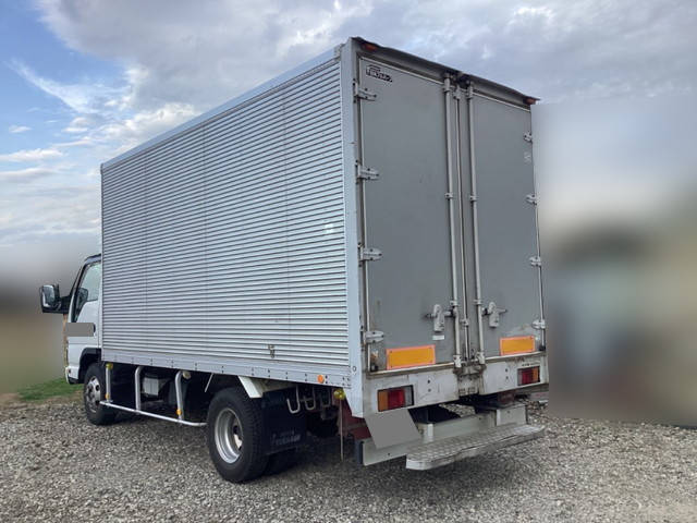 いすゞエルフアルミバン小型（2t・3t）[写真04]