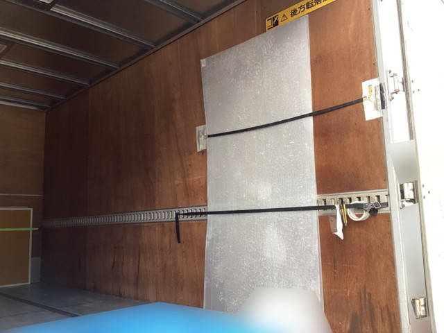 いすゞエルフアルミバン小型（2t・3t）[写真09]