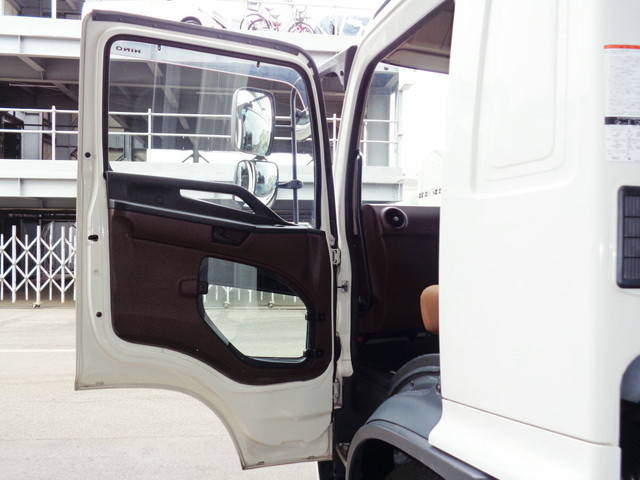 日野レンジャーアルミウイング増トン（6t・8t）[写真31]