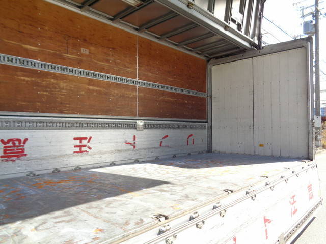 日野レンジャーアルミウイング増トン（6t・8t）[写真07]