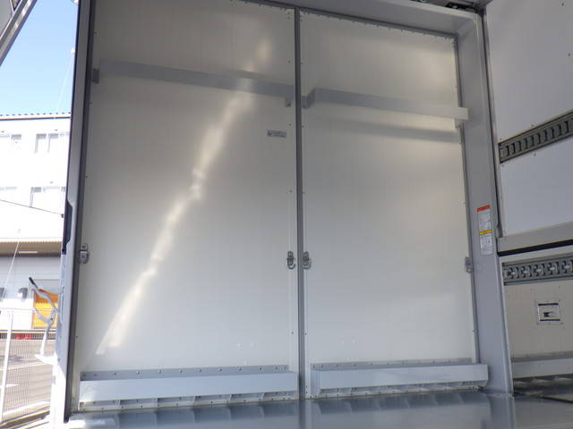 日野レンジャーアルミウイング増トン（6t・8t）[写真10]