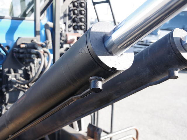 日野レンジャーコンテナ専用車中型（4t）[写真19]