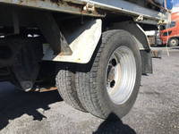 三菱ふそうキャンターダンプ小型（2t・3t）[写真14]