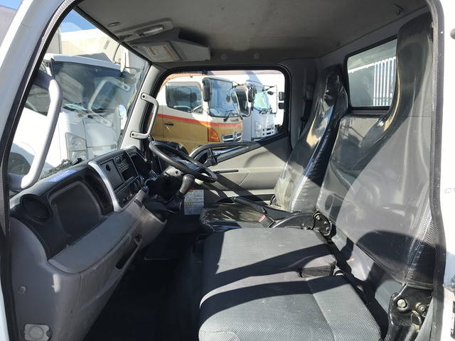 三菱ふそうキャンターダンプ小型（2t・3t）[写真31]