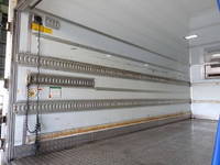 いすゞフォワード冷凍車（冷蔵車）中型（4t）[写真16]