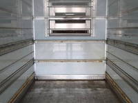 いすゞフォワード冷凍車（冷蔵車）中型（4t）[写真18]