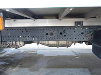 いすゞフォワード冷凍車（冷蔵車）中型（4t）[写真24]