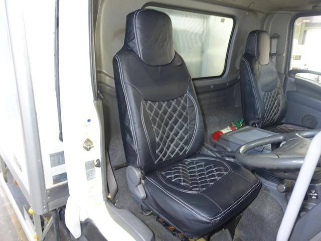 いすゞフォワード冷凍車（冷蔵車）中型（4t）[写真31]