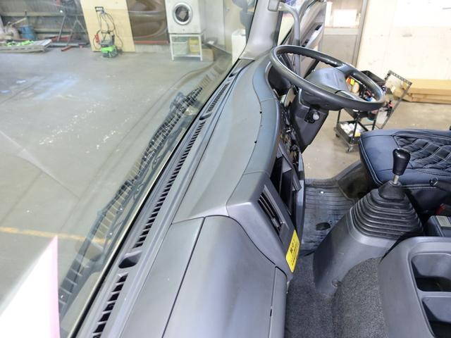 いすゞフォワード冷凍車（冷蔵車）中型（4t）[写真34]