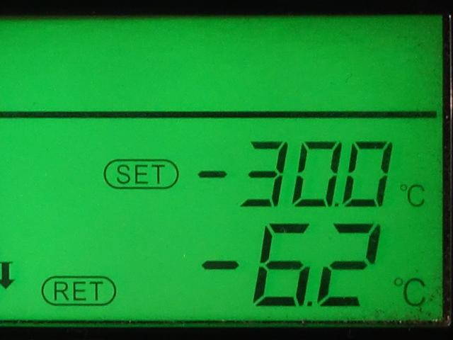 いすゞフォワード冷凍車（冷蔵車）中型（4t）[写真40]