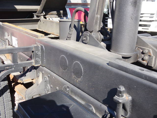 三菱ふそうファイター深ダンプ（土砂禁ダンプ）増トン（6t・8t）[写真11]