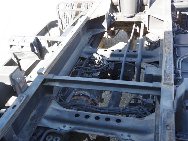 三菱ふそうファイター深ダンプ（土砂禁ダンプ）増トン（6t・8t）[写真12]