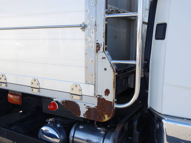 三菱ふそうファイター深ダンプ（土砂禁ダンプ）増トン（6t・8t）[写真26]